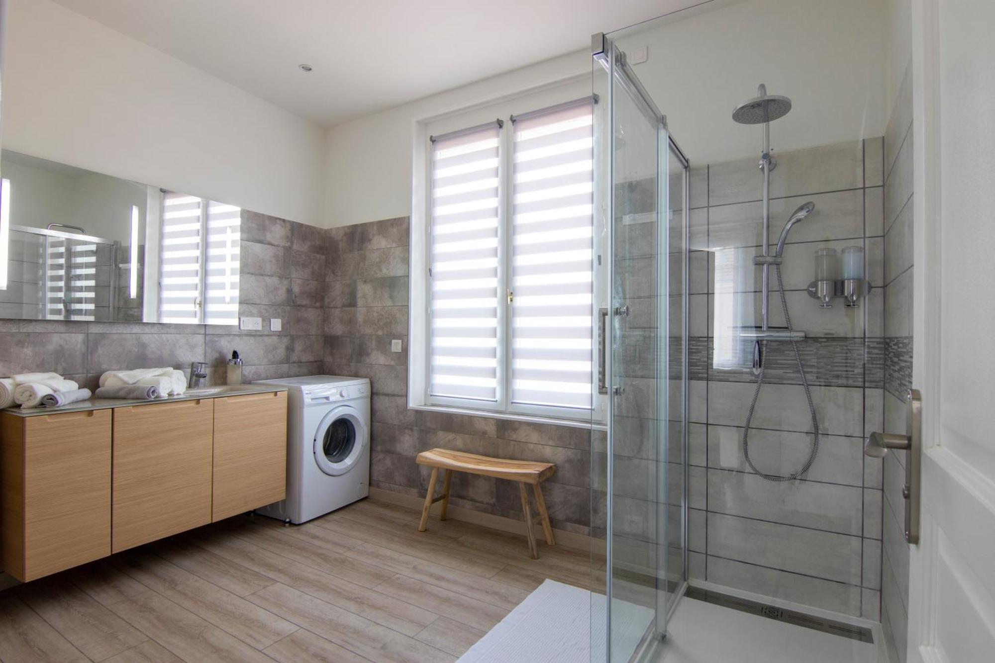 Cocon D'Hiver - Netflix & Wifi - Parking Gratuit - Check-In 24H24 - Kit Bebe Inclus - Emplacement Velos - Goodmarning Chalons en Champagne Bagian luar foto